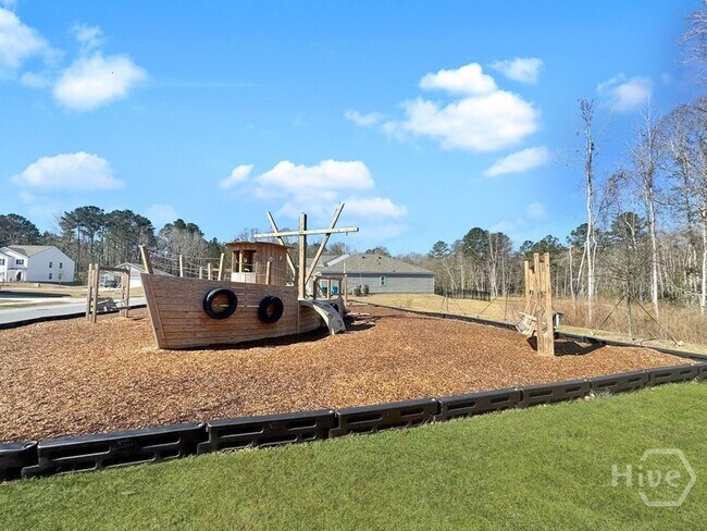 Building Photo - 507 Windsong Dr