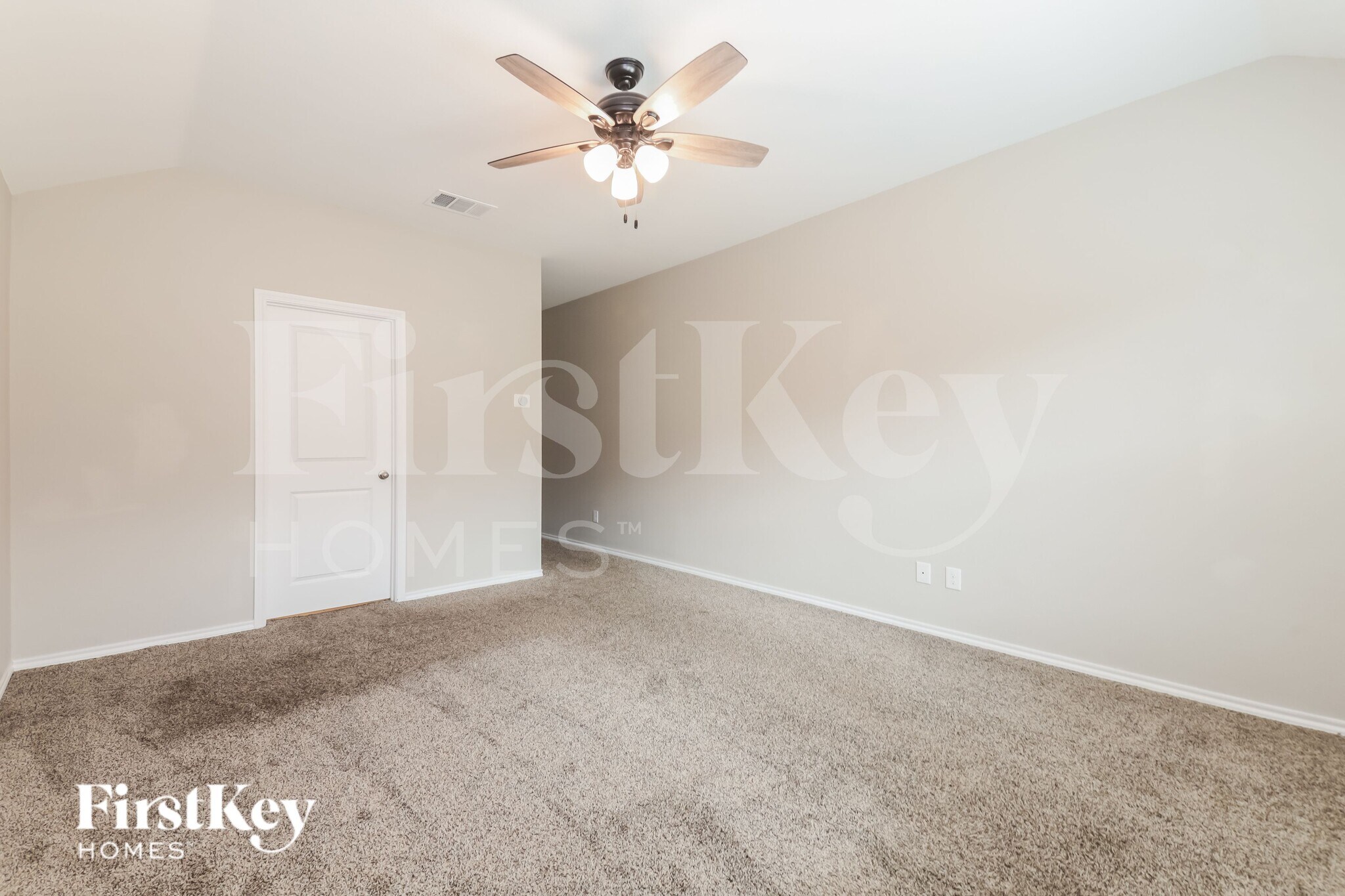 Building Photo - 3370 Everly Dr