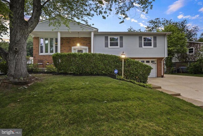 Building Photo - 13501 Kelmont Ct