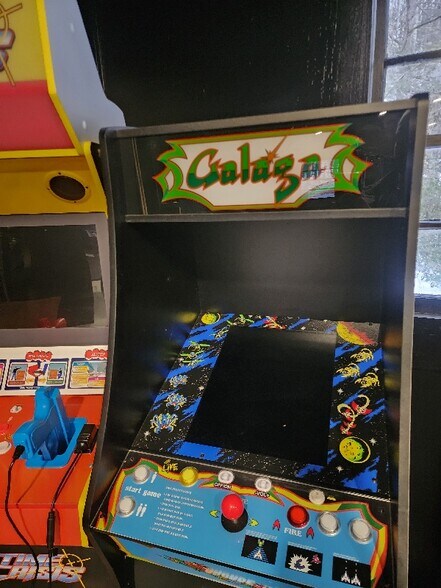 Building Photo - 3780 Highland Turnpike