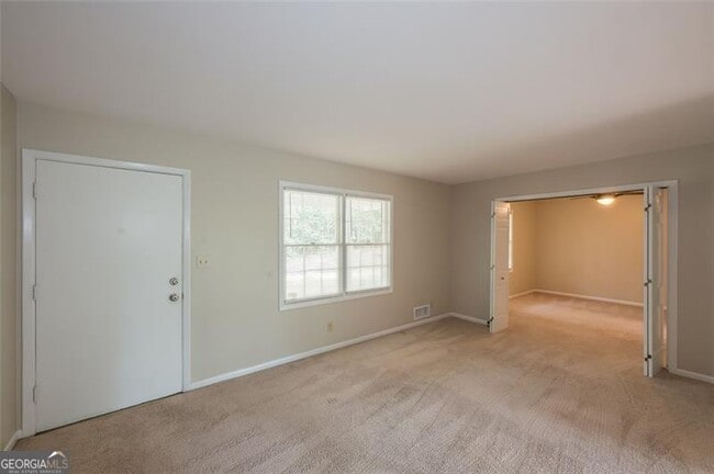 Building Photo - 4044 Forrestal Dr