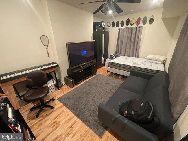 Building Photo - 3212 Winter St