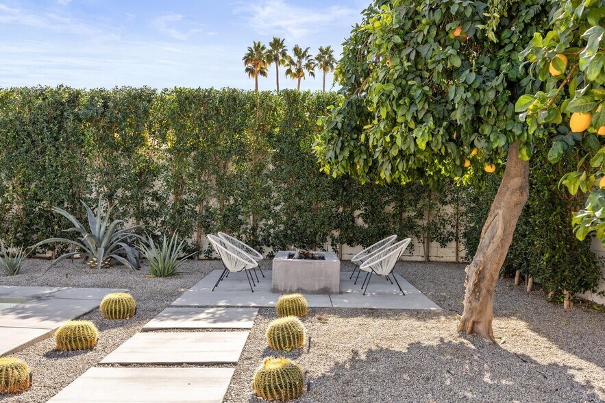 Building Photo - 73125 Guadalupe Ave