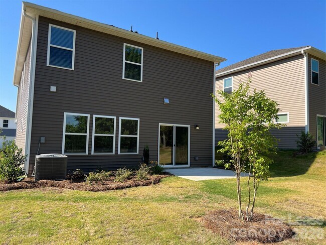 Building Photo - 149 Bird Dog Dr