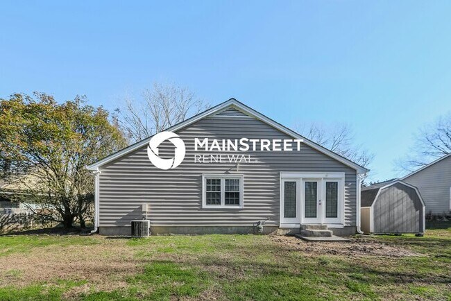 Building Photo - 3 Bedroom Pet-Friendly Home in Pineville, NC with Main Street Renewal