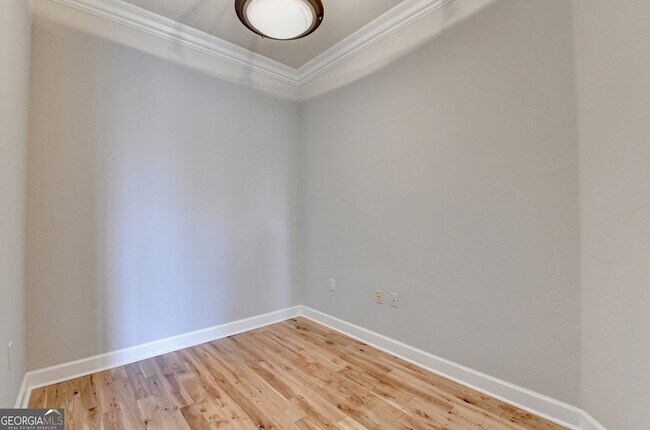 Building Photo - 3445 N Stratford Rd NE