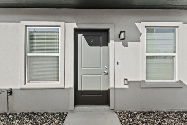 Building Photo - 2BD/2BTH  LUXURY CONDOMINIUM AT THE COVES IN WESLACO