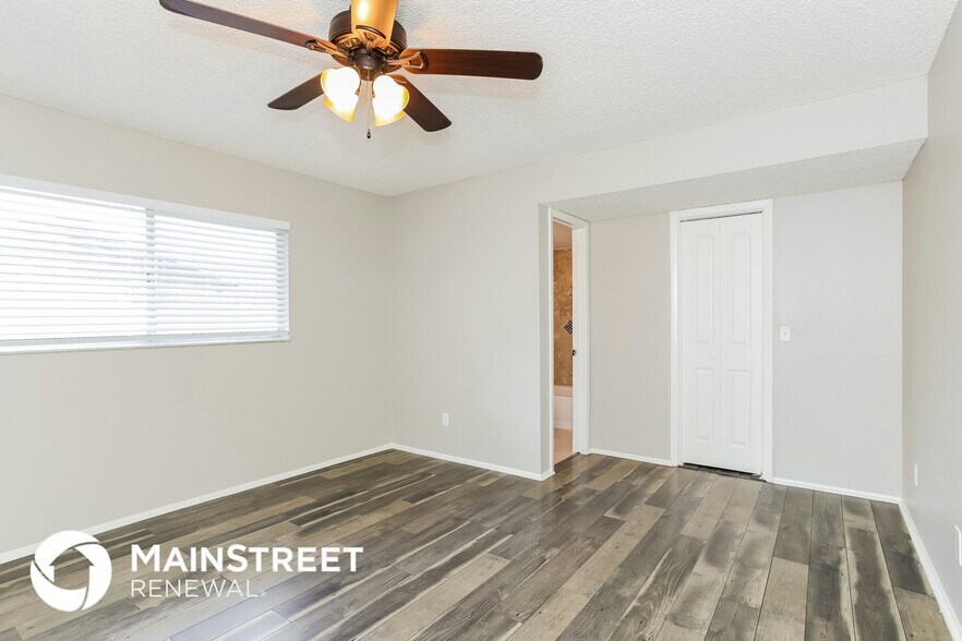 Building Photo - 714 Eagle Ave