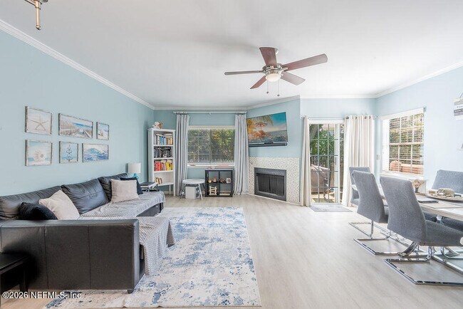 Building Photo - 127 Sand Castle Way