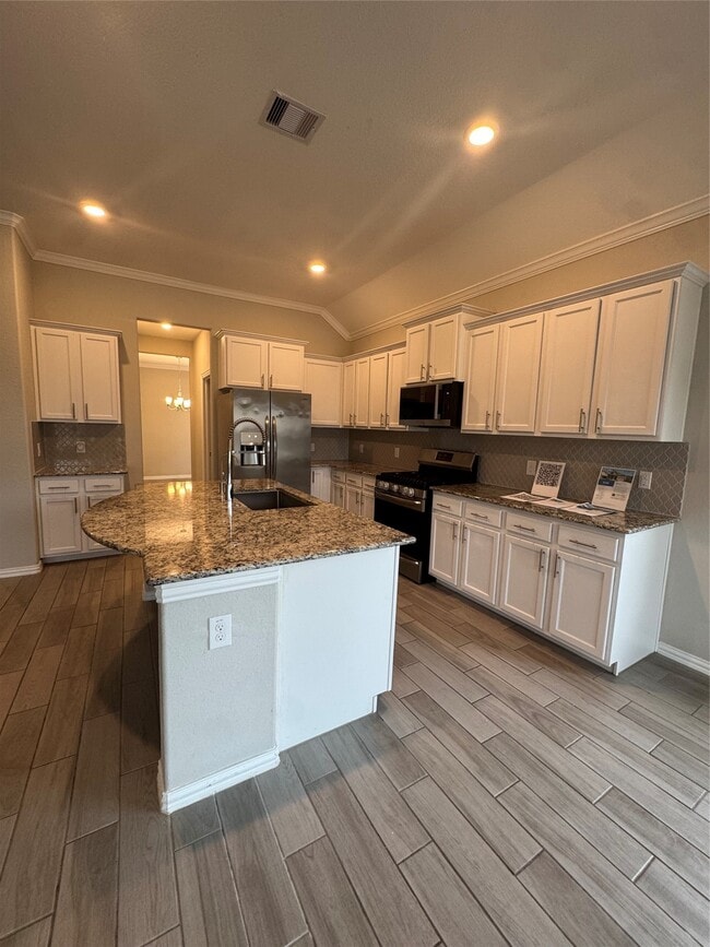 Building Photo - 15722 Monkey Rock Dr