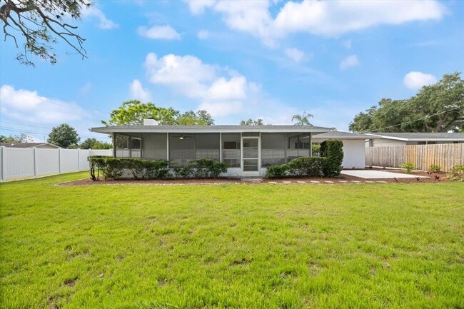 Building Photo - 1169 Carmella Cir