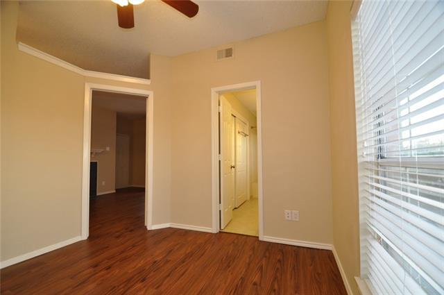 Building Photo - 3701 Cedarplaza Ln