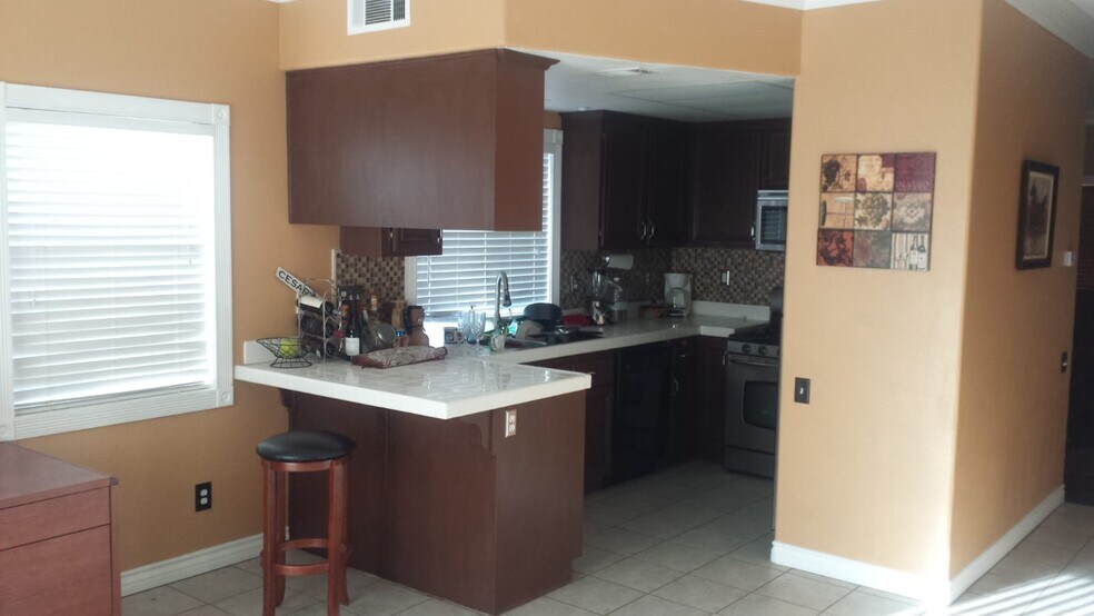 Building Photo - 3236 Kelisa Ln