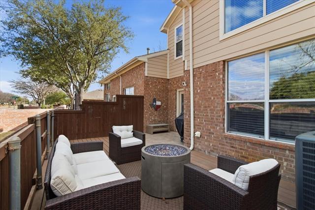 Building Photo - 7237 Rembrandt Dr