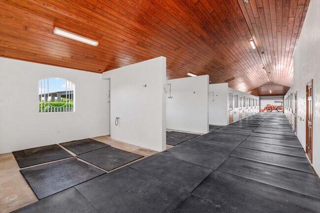 Building Photo - 3473 Grand Prix Farms Rd