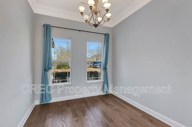 Building Photo - 1339 Winterberry Ave