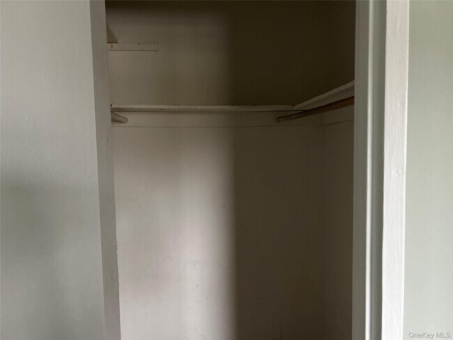 Building Photo - 140 Meyer Oval