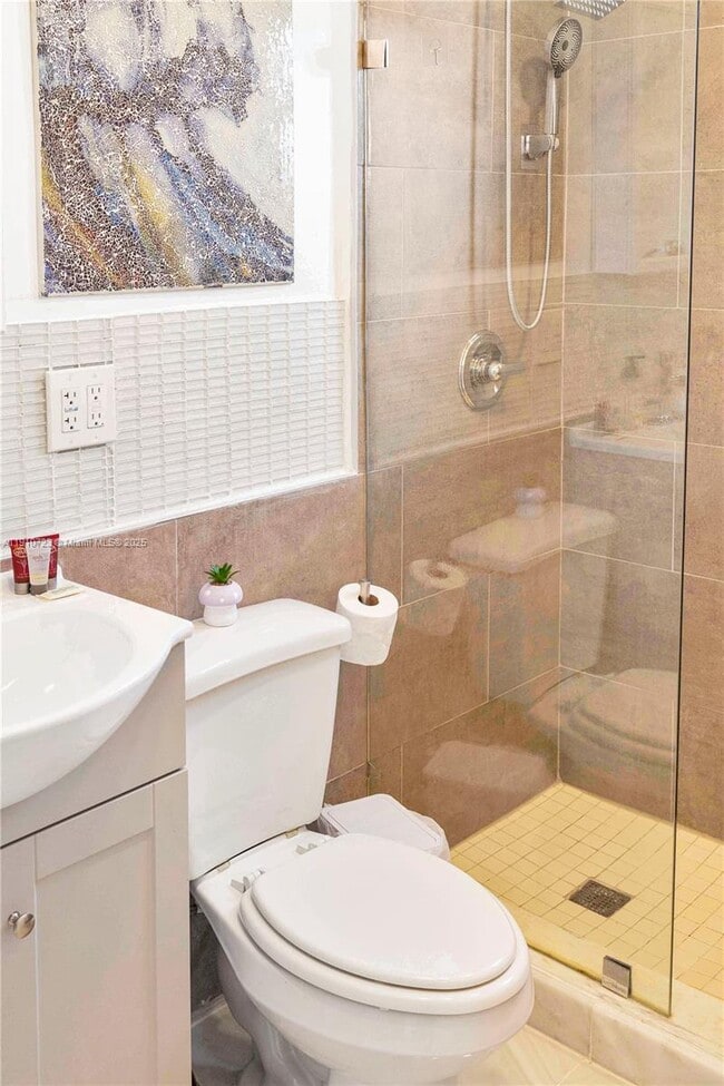 Building Photo - 1241 SW 29th St