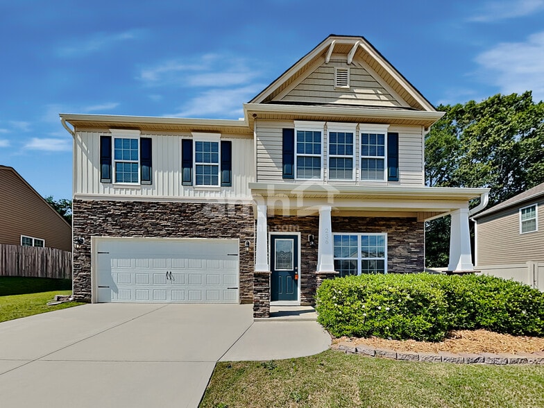 Primary Photo - 236 Addlestone Cir