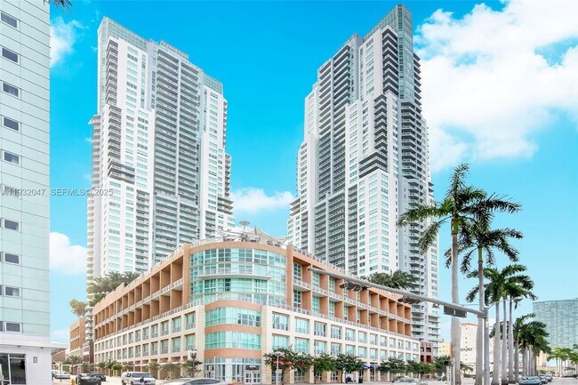 Building Photo - 244 Biscayne Blvd