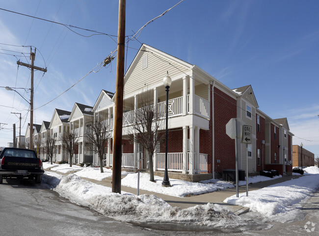 Building Photo - Howard Square