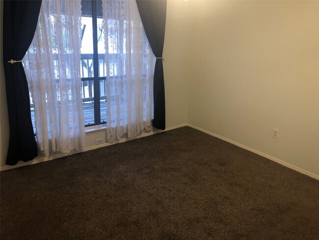 Building Photo - 9531 Pagewood Ln