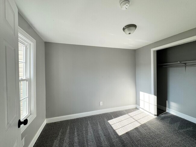 Building Photo - 353 Sherman Ave