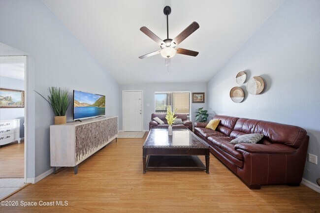 Building Photo - 1515 Huntington Ln