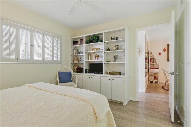 Building Photo - 244 St Augustine Ave