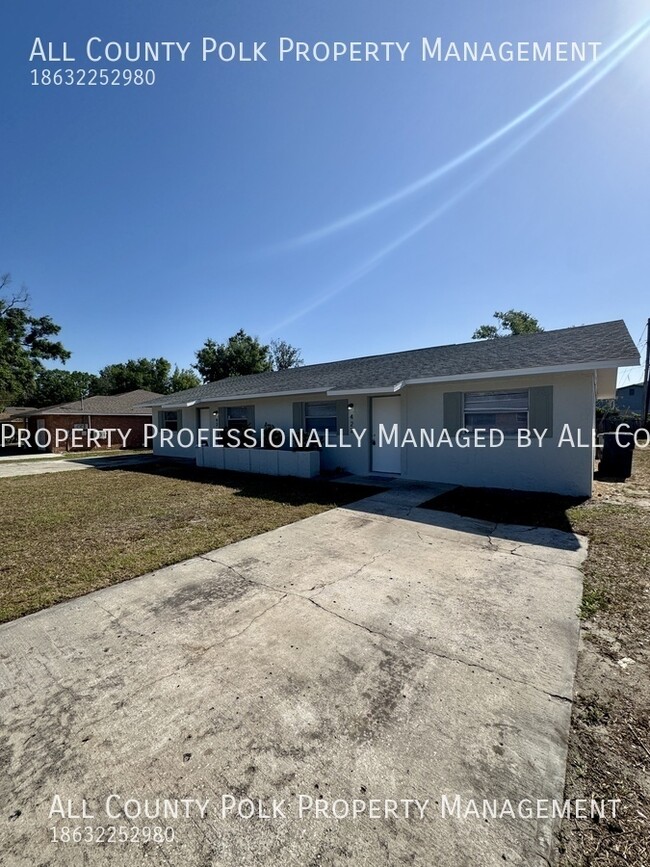 Building Photo - 422 Ellerbe Way