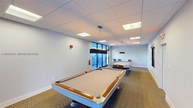 Building Photo - 3625 N Country Club Dr