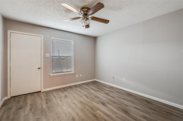 Building Photo - 830 Woodland Ct