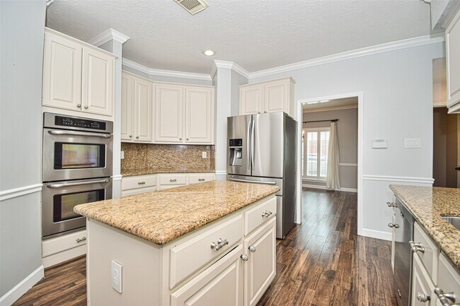 Building Photo - 12919 Bristol Berry Dr