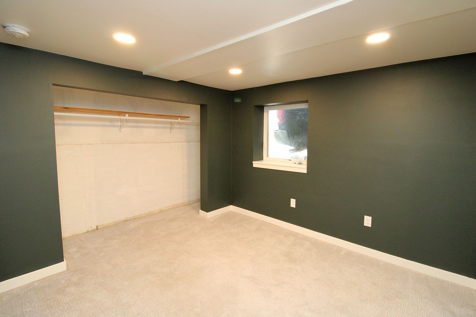 Building Photo - 1415 NE 74th Ave