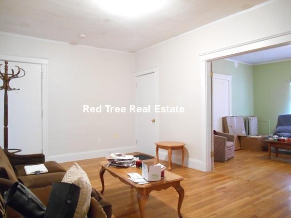 Building Photo - 40 Orchard Rd