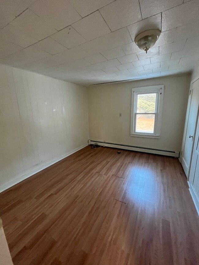 Building Photo - 736 Gino Merli Dr