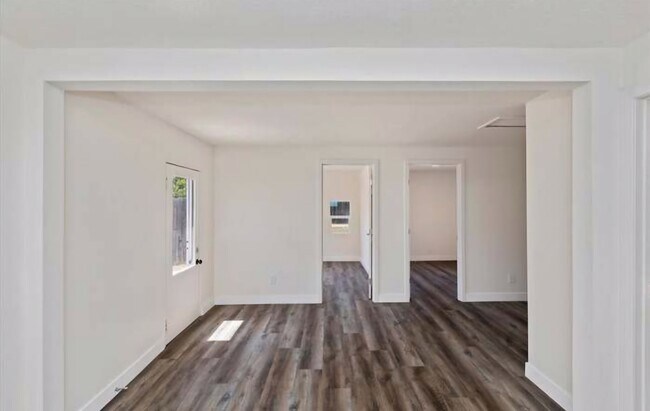 Building Photo - 4508 Edgewood Pl