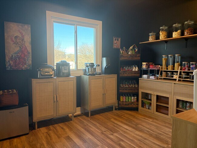 Building Photo - New Rental