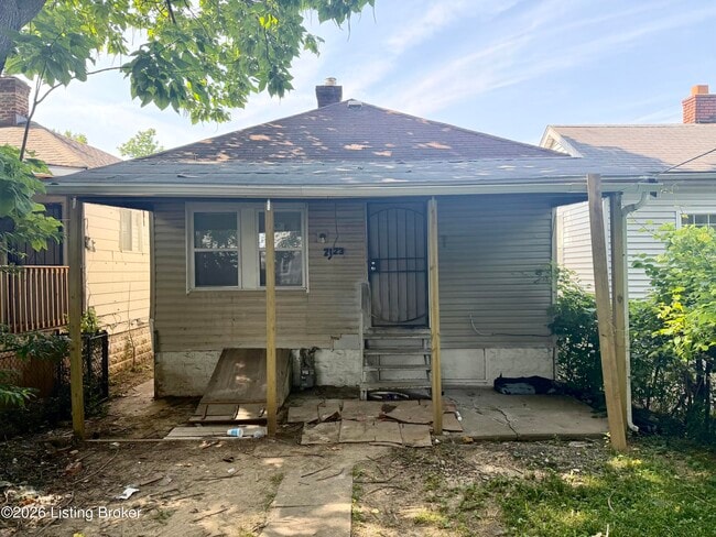 Building Photo - 2123 Dumesnil St