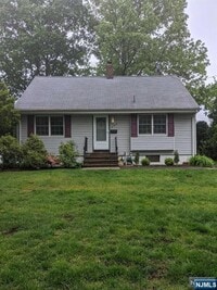 Building Photo - 492 Dorchester Rd