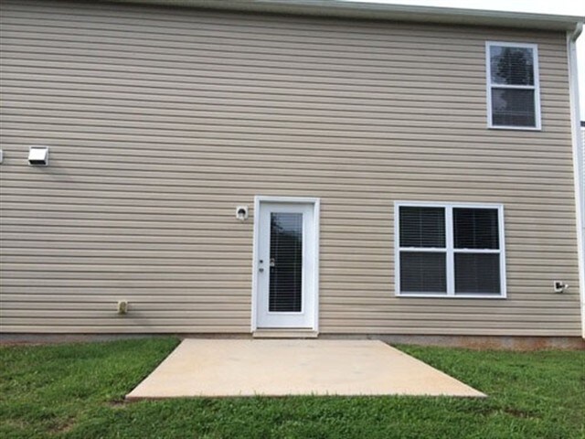 Building Photo - 5149 Liberty Hall Cir