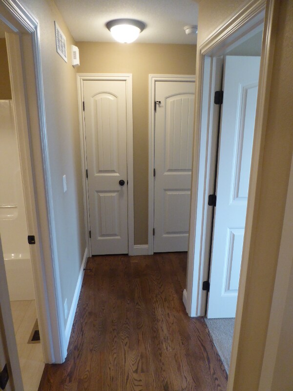 Building Photo - 5912 N Millsboro St