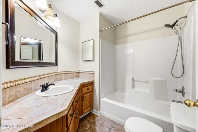 Building Photo - 2928 Waters View Cir