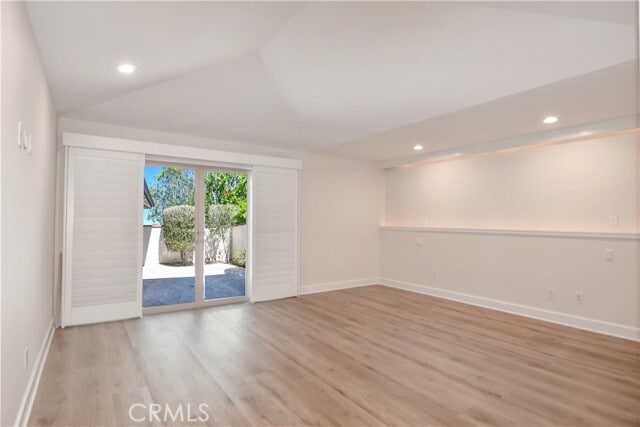 Building Photo - 15 Beachcomber Dr