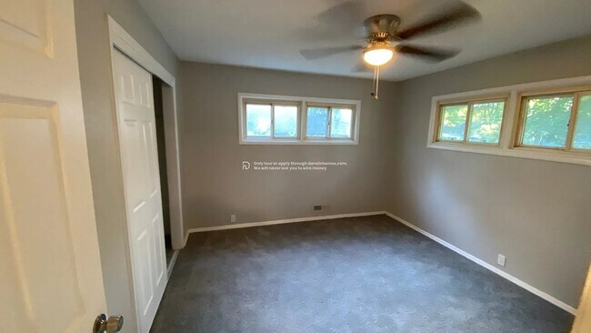 Building Photo - 7700 E 108 Terrace