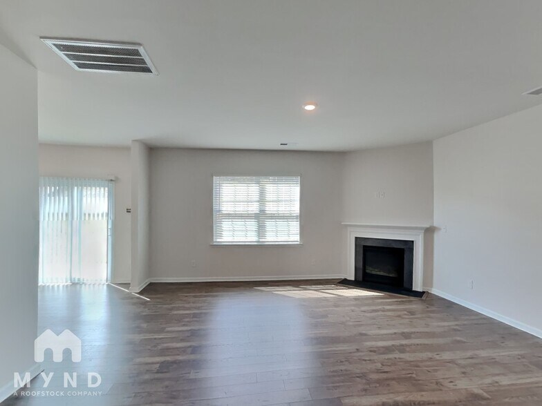 Building Photo - 127 Neill Estate Ln