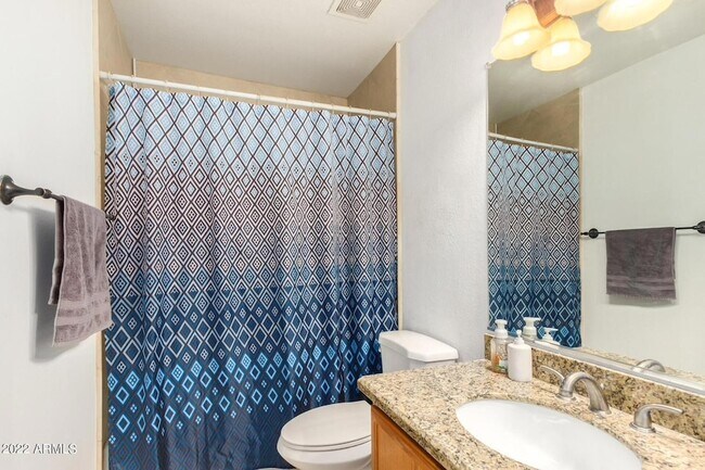 Building Photo - 9124 W Elm St