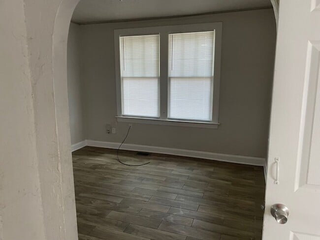 Building Photo - 319 W 49th St