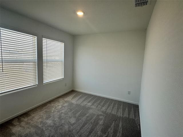 Building Photo - 905 Blue Heron Dr