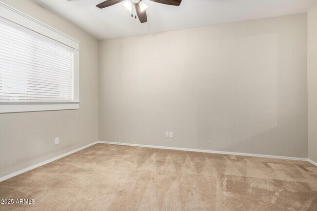 Building Photo - 17163 W Orchid Ln